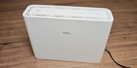 TCL LinkHub 5G HH512LM test napredne 5G CPE mobilne dostopne dostopne točke z Wi-Fi 6E  TCL HH512LM review